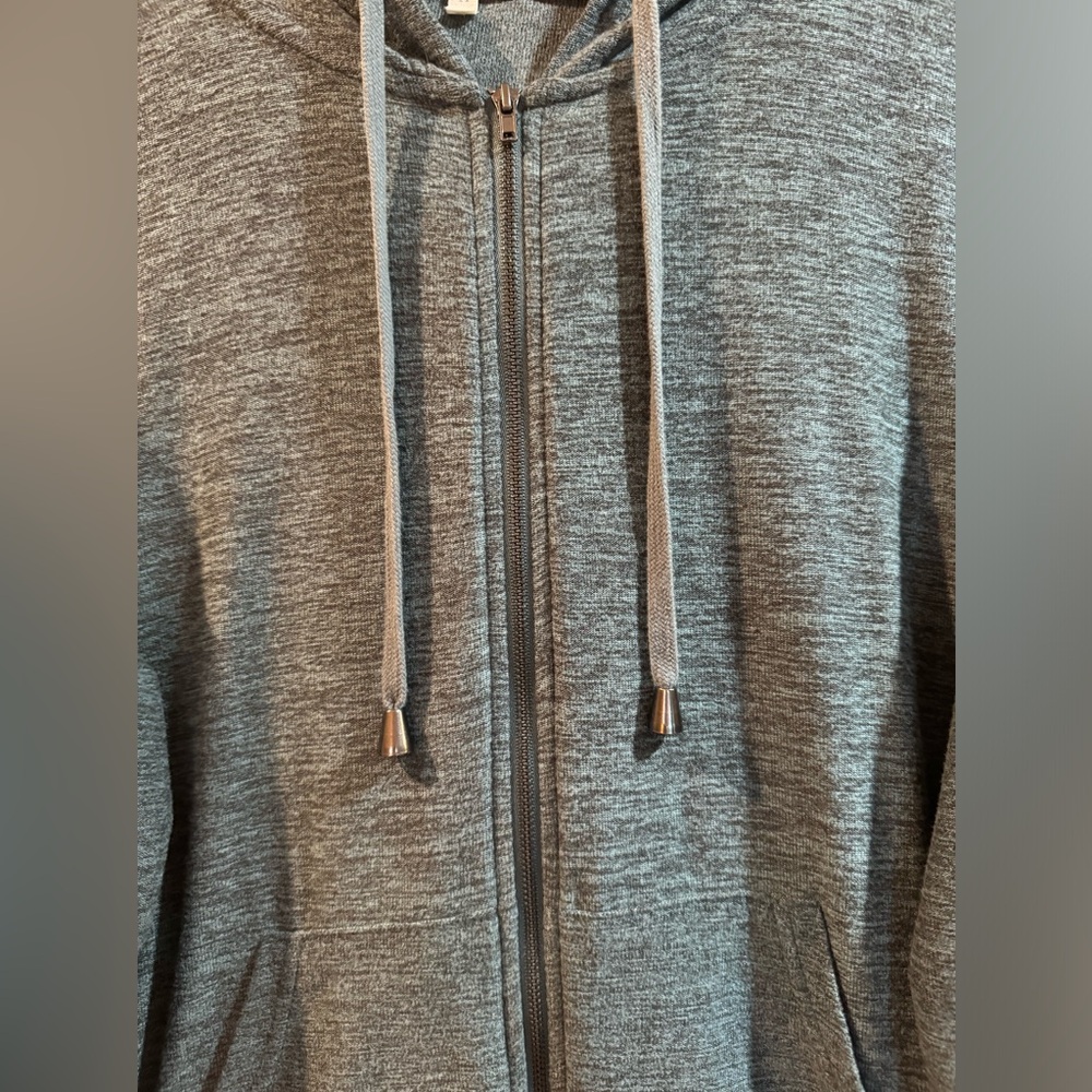 Women’s XL Sweatshirt - Picture 2 of 4